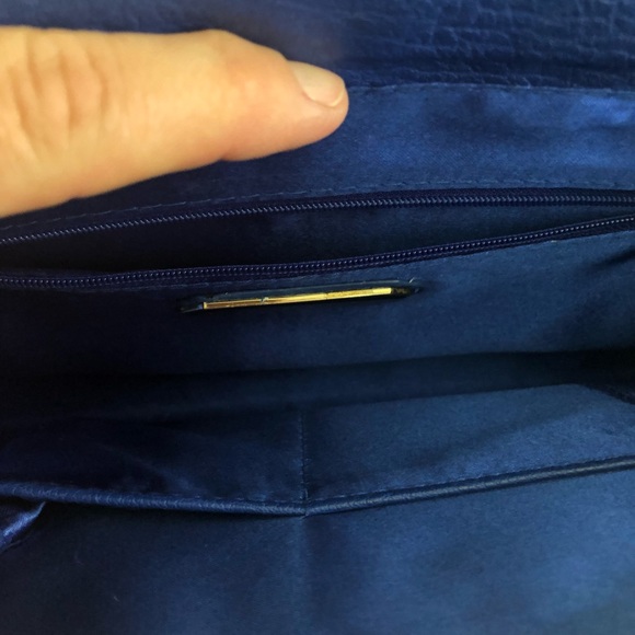 Urban Expressions clutch - Picture 7 of 7